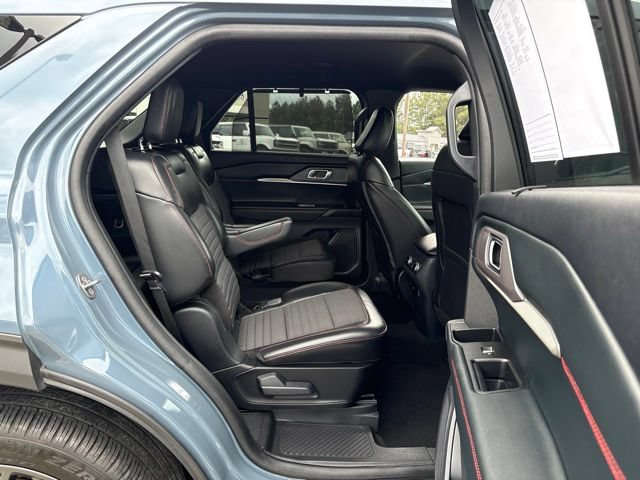 Certified 2025 Ford Explorer ST-Line w/ Premium Package RWD image 24