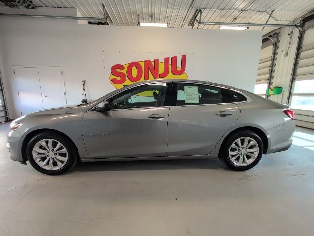 Used 2023 Chevrolet Malibu LT image 2