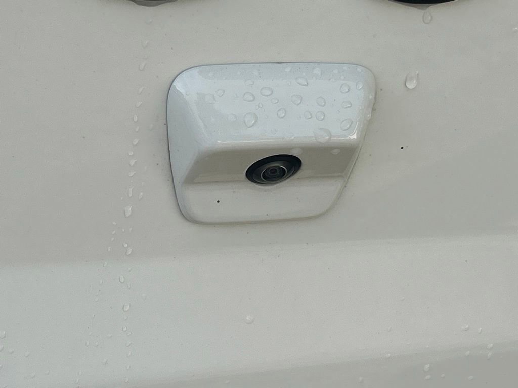 Used 2023 Jeep Gladiator Overland image 21