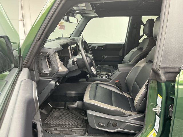 Certified 2025 Ford Bronco Outer Banks AWD/4WD image 3