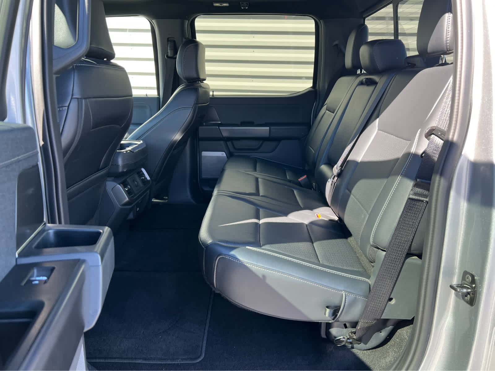 Certified 2025 Ford F150 Lariat image 28