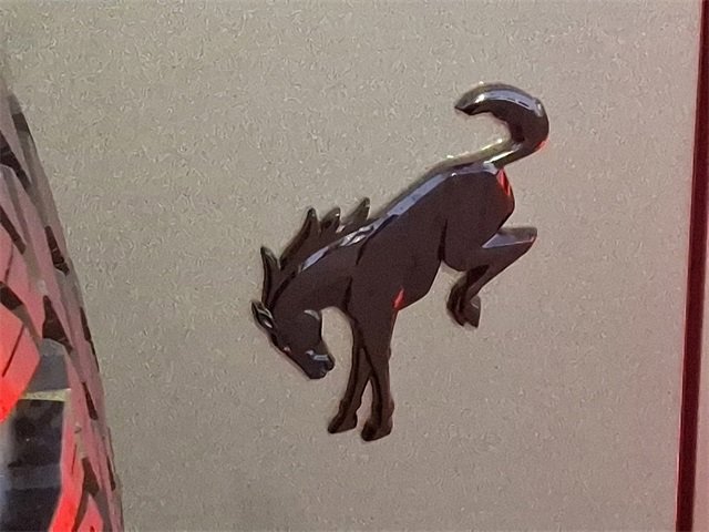 Certified 2024 Ford Bronco Wildtrak image 29