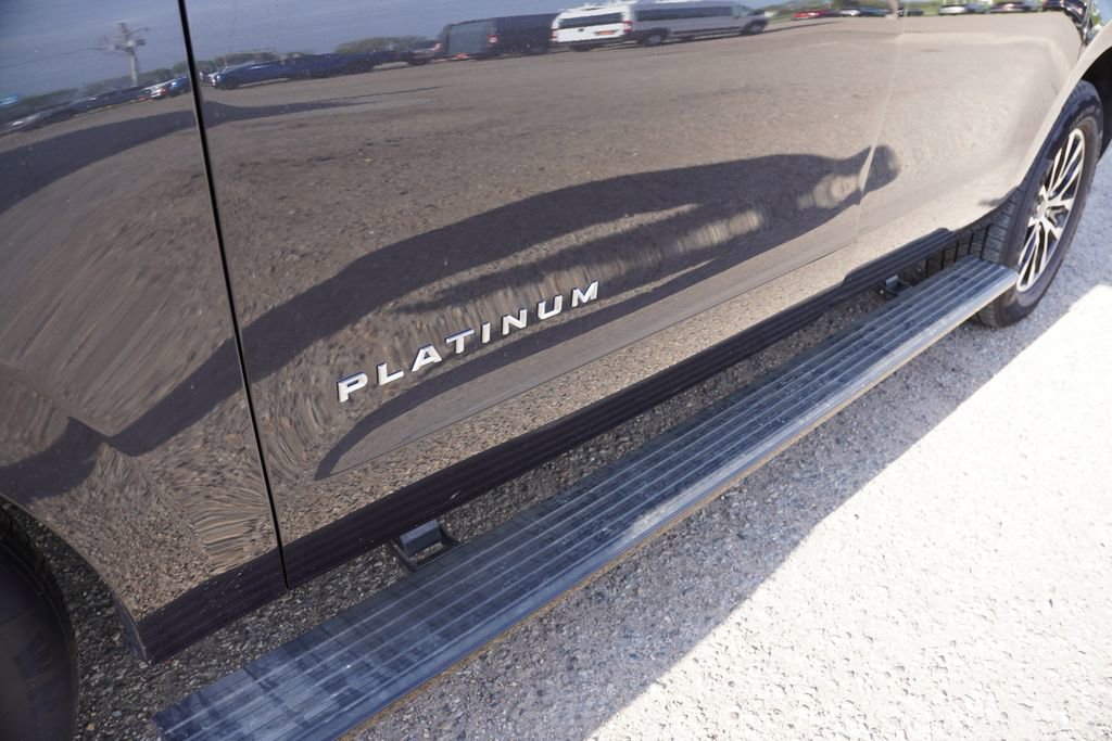 Certified 2025 Ford Expedition Max Platinum AWD/4WD image 14