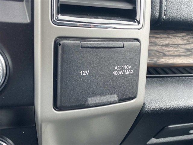 Certified 2019 Ford F150 Lariat w/ Equipment Group 502A Luxury image 32