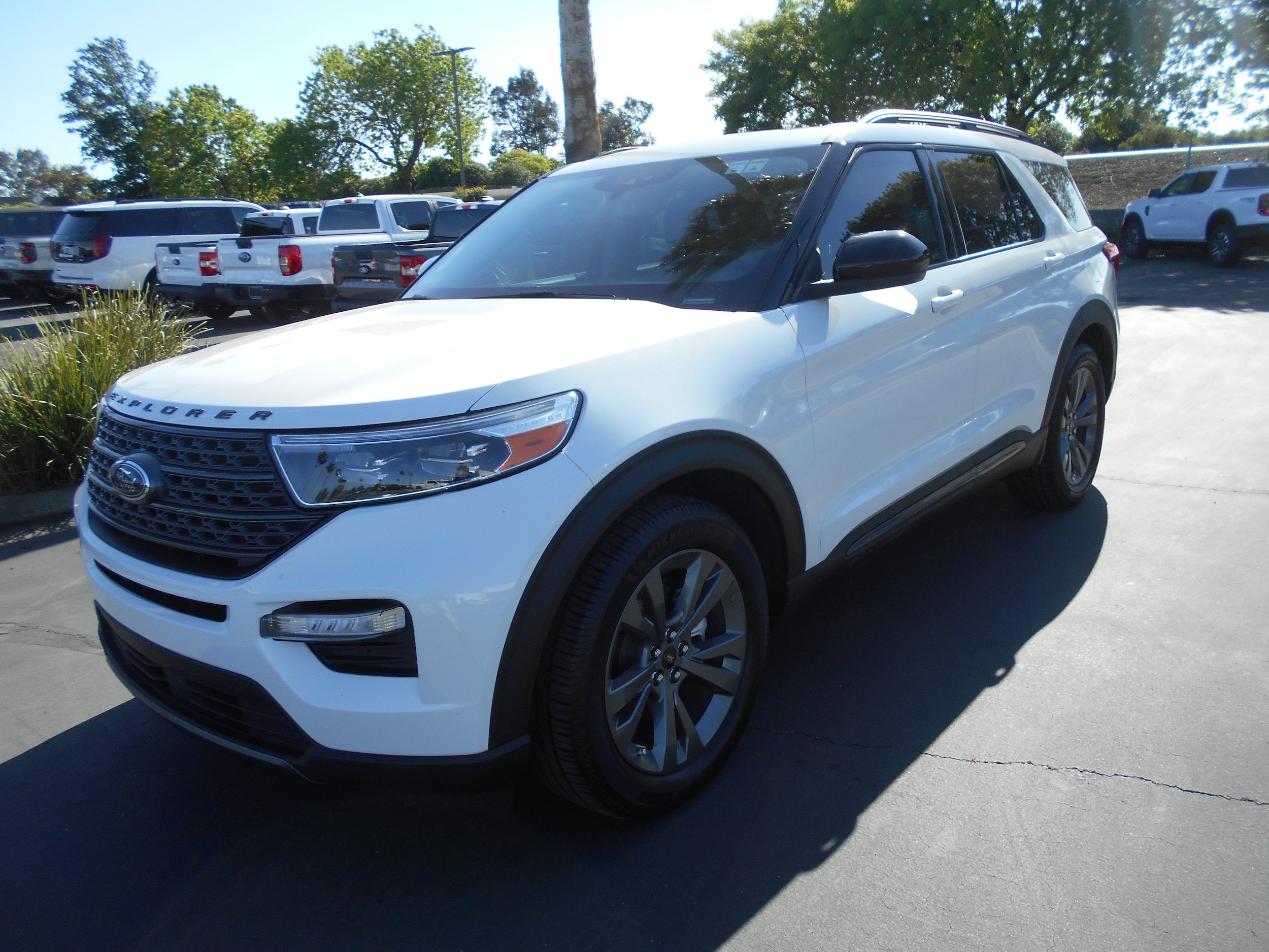 Certified 2023 Ford Explorer XLT w/ Equipment Group 202A