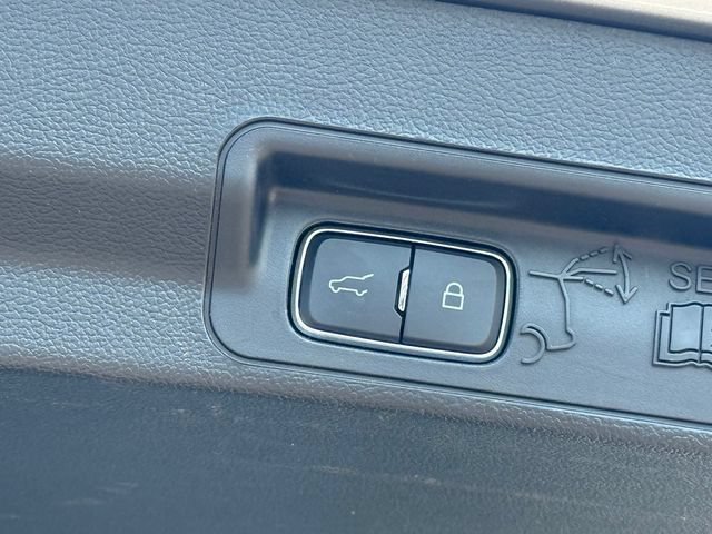 Certified 2023 Ford Explorer XLT AWD/4WD image 28