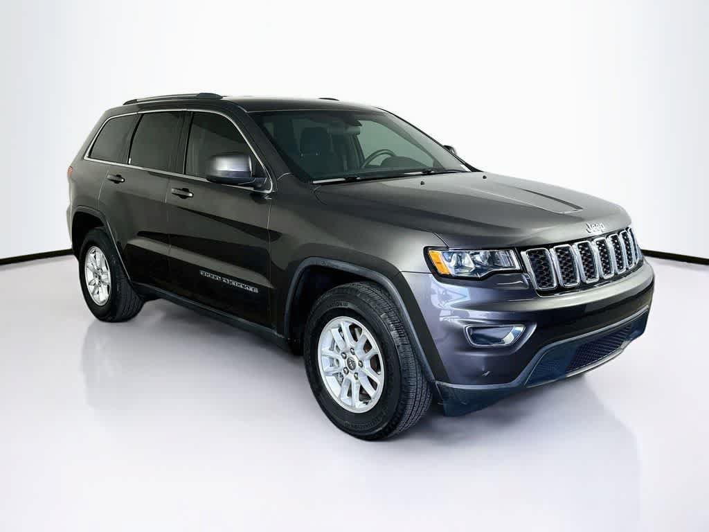 Used 2019 Jeep Grand Cherokee Laredo RWD image 22