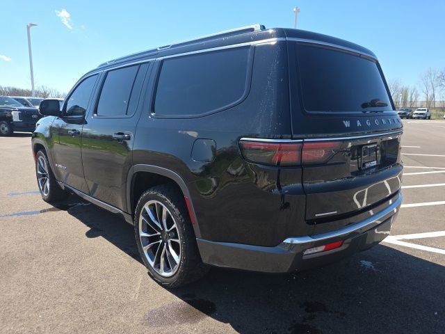 Used 2022 Jeep Wagoneer Series III w/ Premium Group I image 3