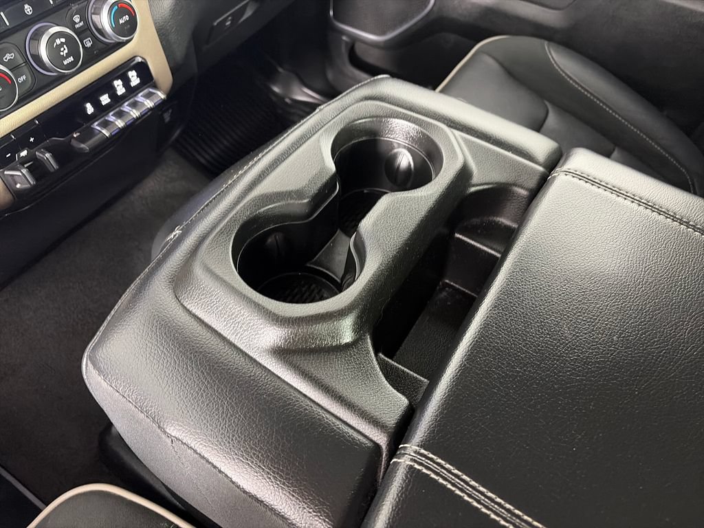 Used 2022 RAM 1500 Laramie AWD/4WD image 22