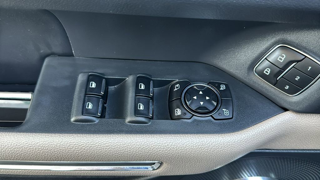 Certified 2023 Ford Expedition Limited image 19