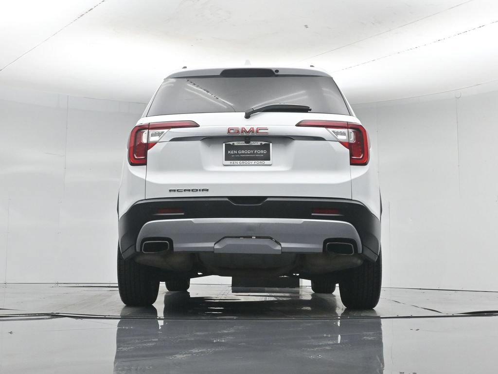 Used 2023 GMC Acadia SLT FWD image 55