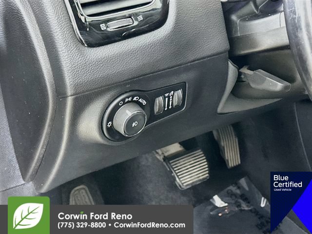 Used 2020 Jeep Compass Limited AWD/4WD image 13