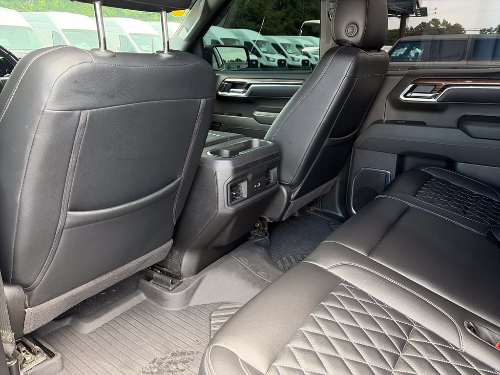 Used 2025 Chevrolet Silverado 1500 RST AWD/4WD image 32