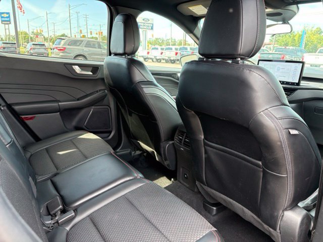 Certified 2024 Ford Escape ST-Line w/ Tech Pack #1 AWD/4WD image 12
