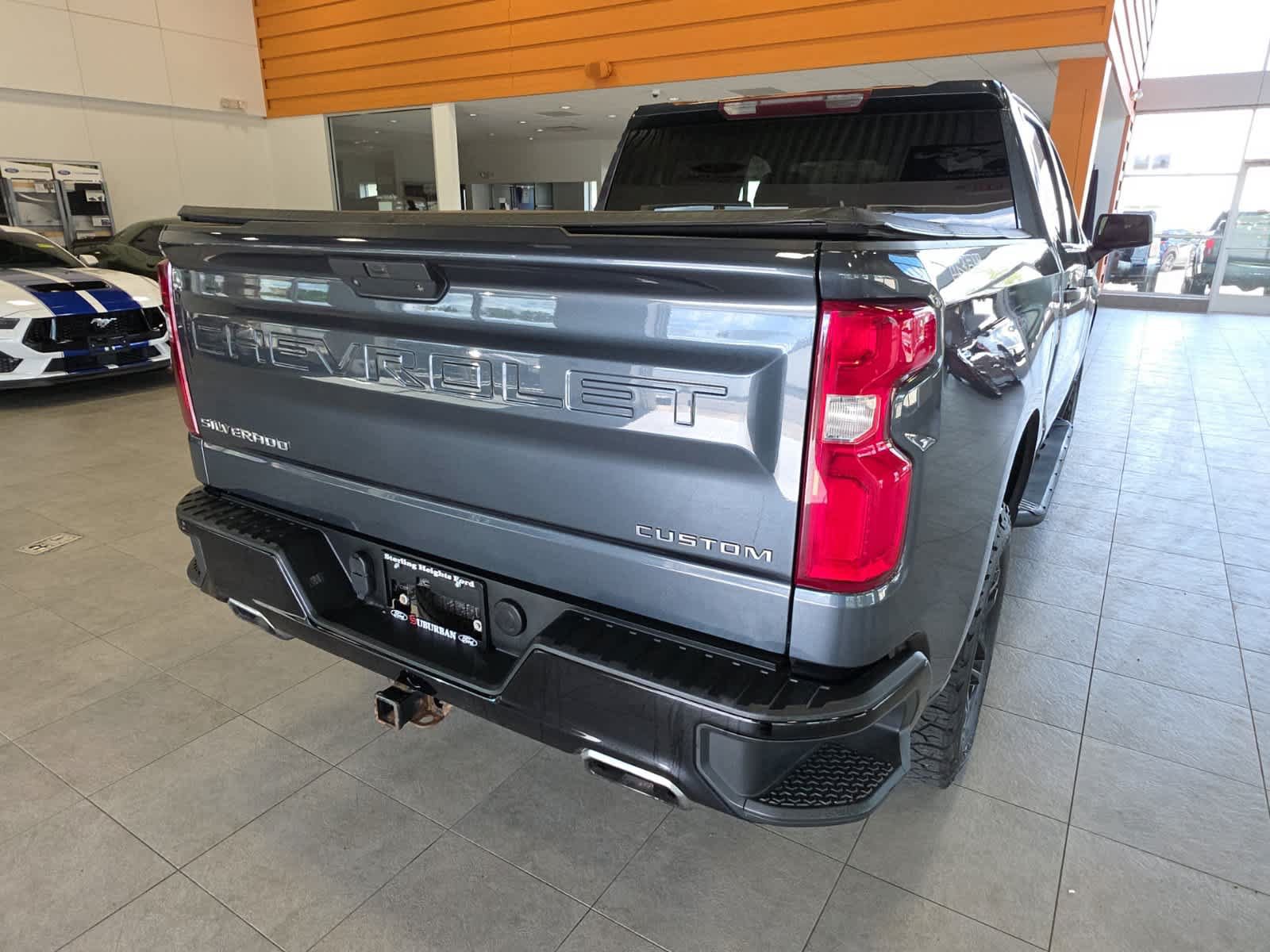Used 2020 Chevrolet Silverado 1500 Custom Trail Boss w/ Custom Convenience Package AWD/4WD image 8