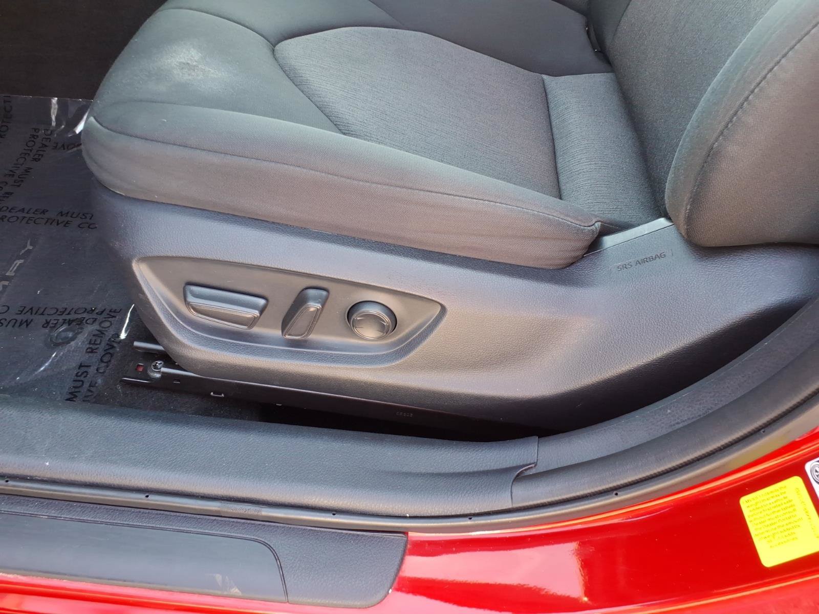Used 2024 Toyota Camry LE FWD image 11
