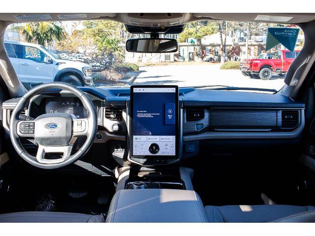 Certified 2024 Ford Expedition Limited image 12