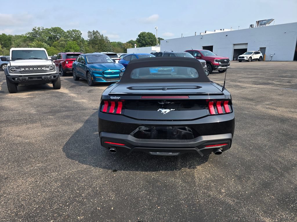 Certified 2025 Ford Mustang Premium RWD image 4