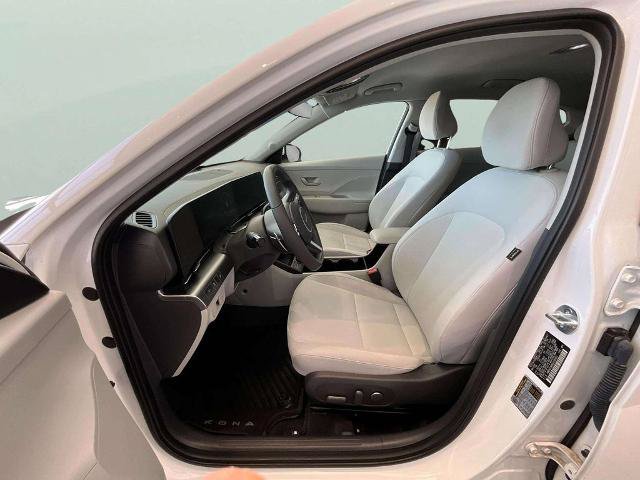 Used 2025 Hyundai Kona SEL AWD/4WD image 13