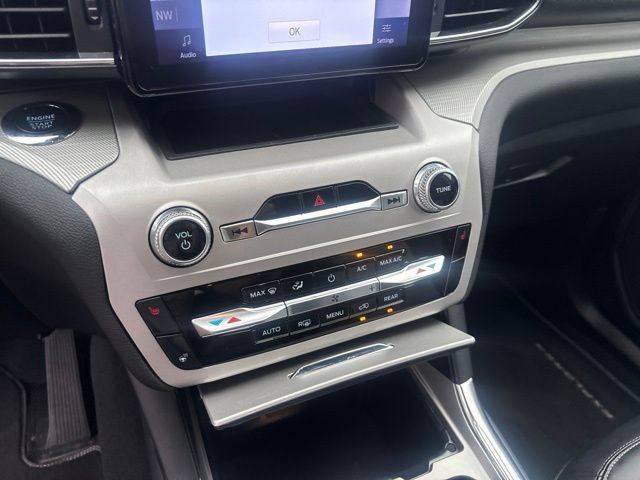 Certified 2023 Ford Explorer XLT w/ Equipment Group 202A RWD image 19