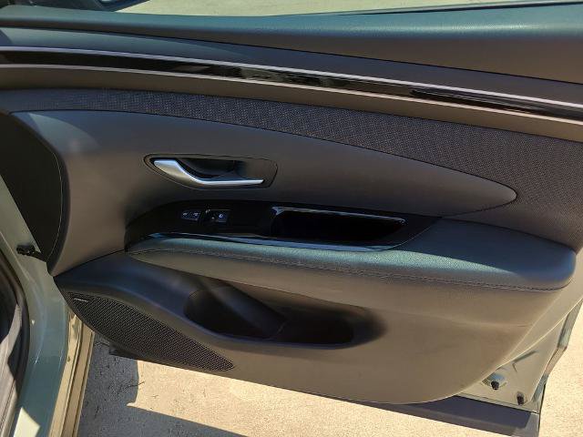 Used 2023 Hyundai Santa Cruz Limited AWD/4WD image 10