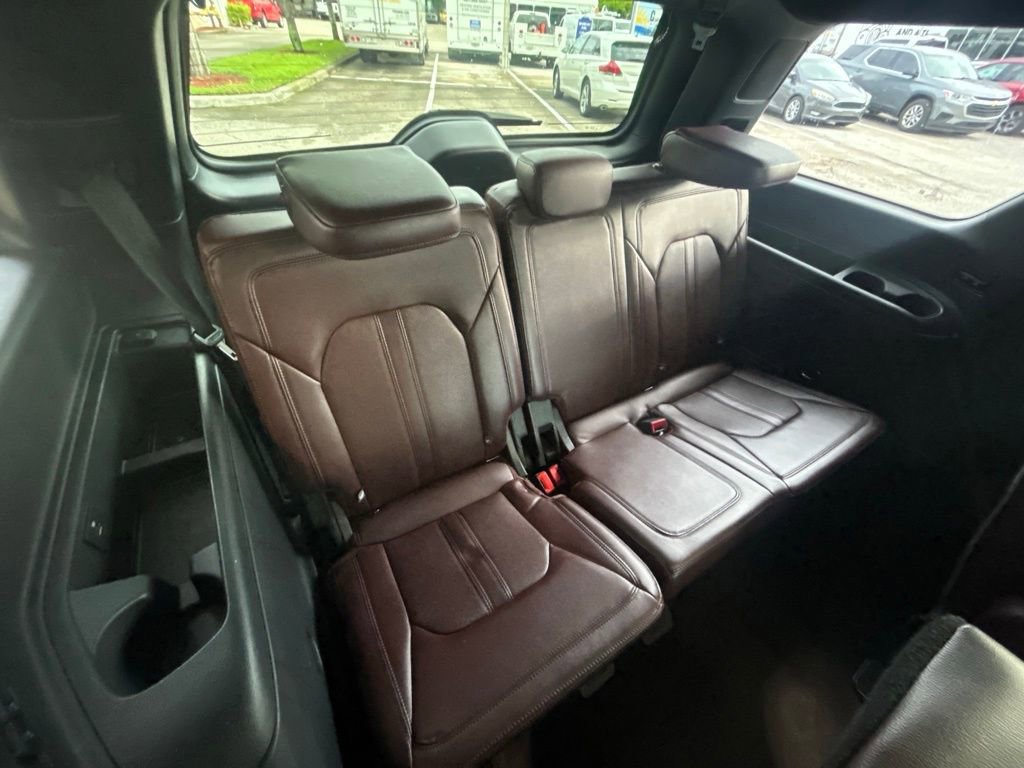 Certified 2024 Ford Expedition Limited image 31