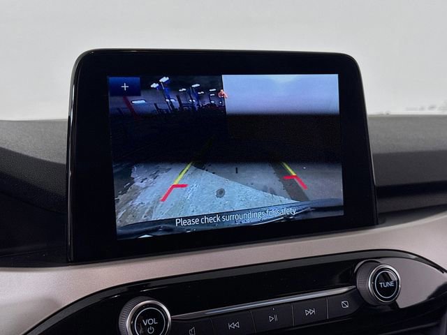 Certified 2022 Ford Escape SE w/ Cold Weather Package image 13