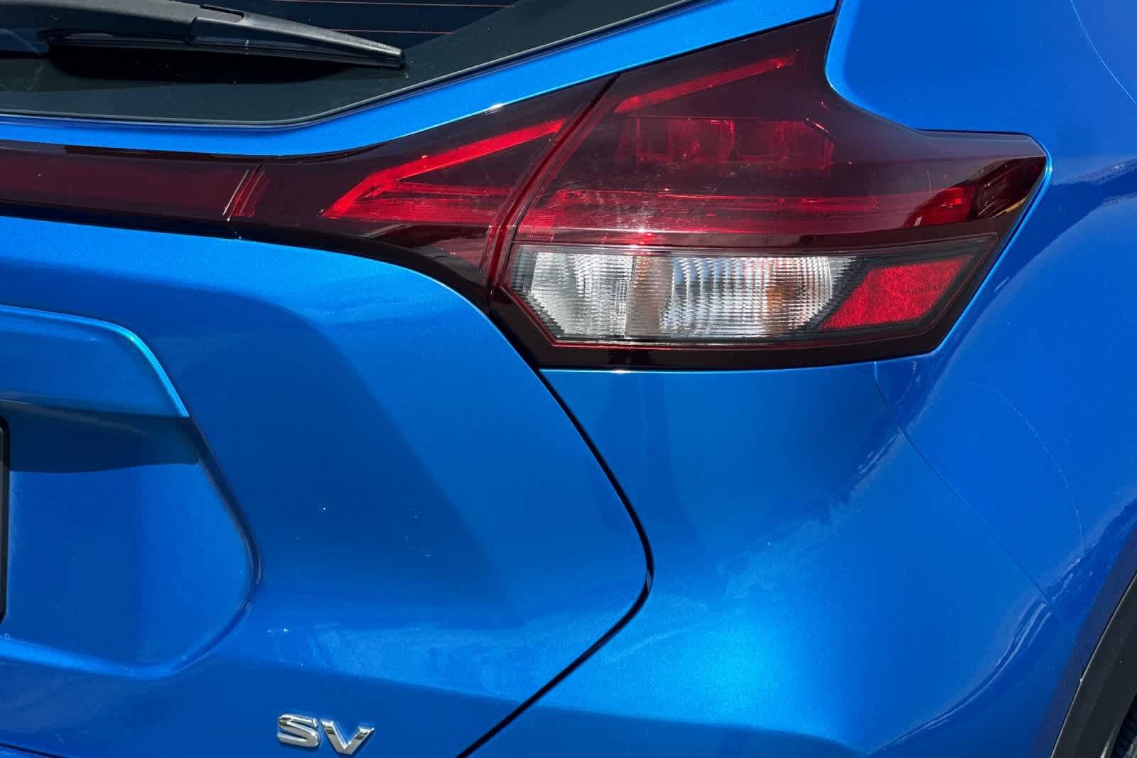 Used 2022 Nissan Kicks SV FWD image 27