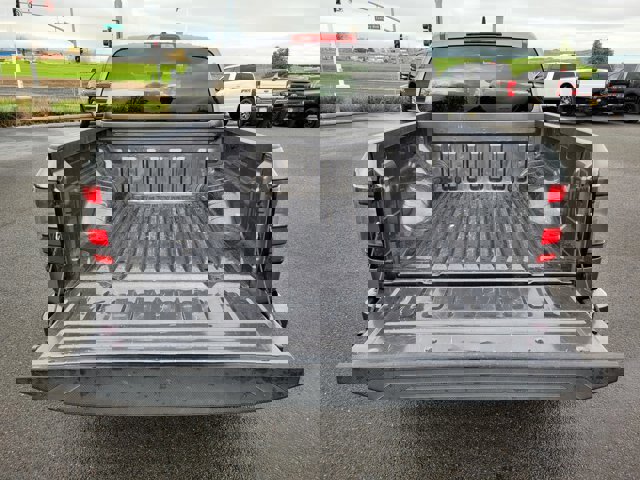 Used 2023 Nissan Frontier SV w/ Tow Package image 10