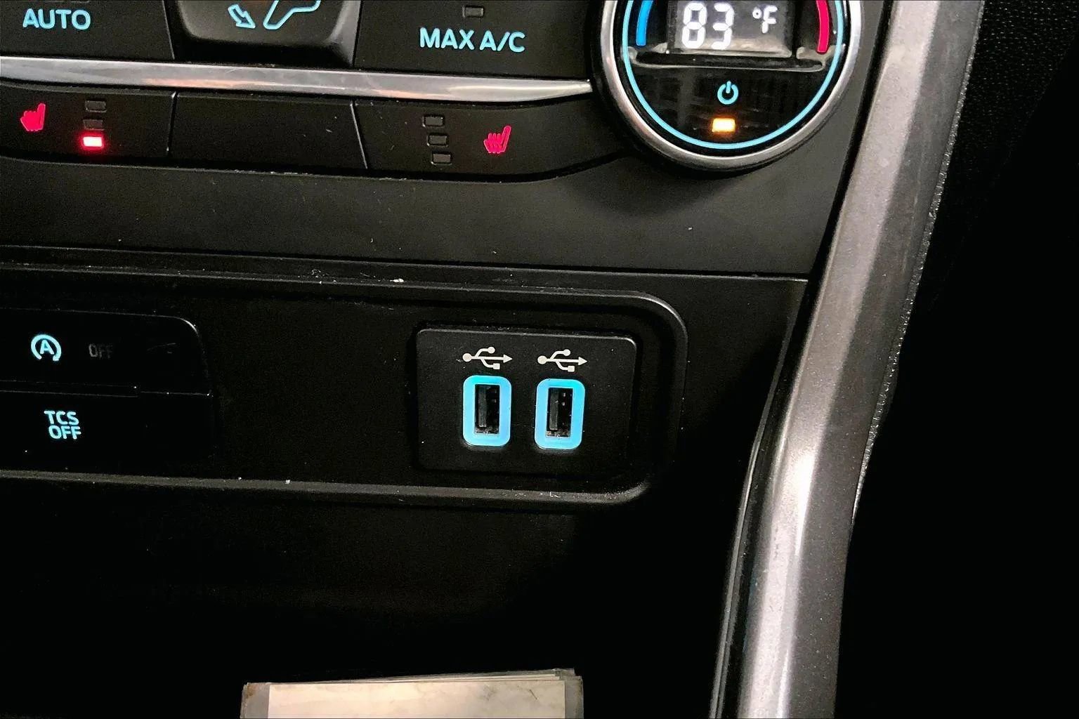 Certified 2022 Ford EcoSport SE image 31