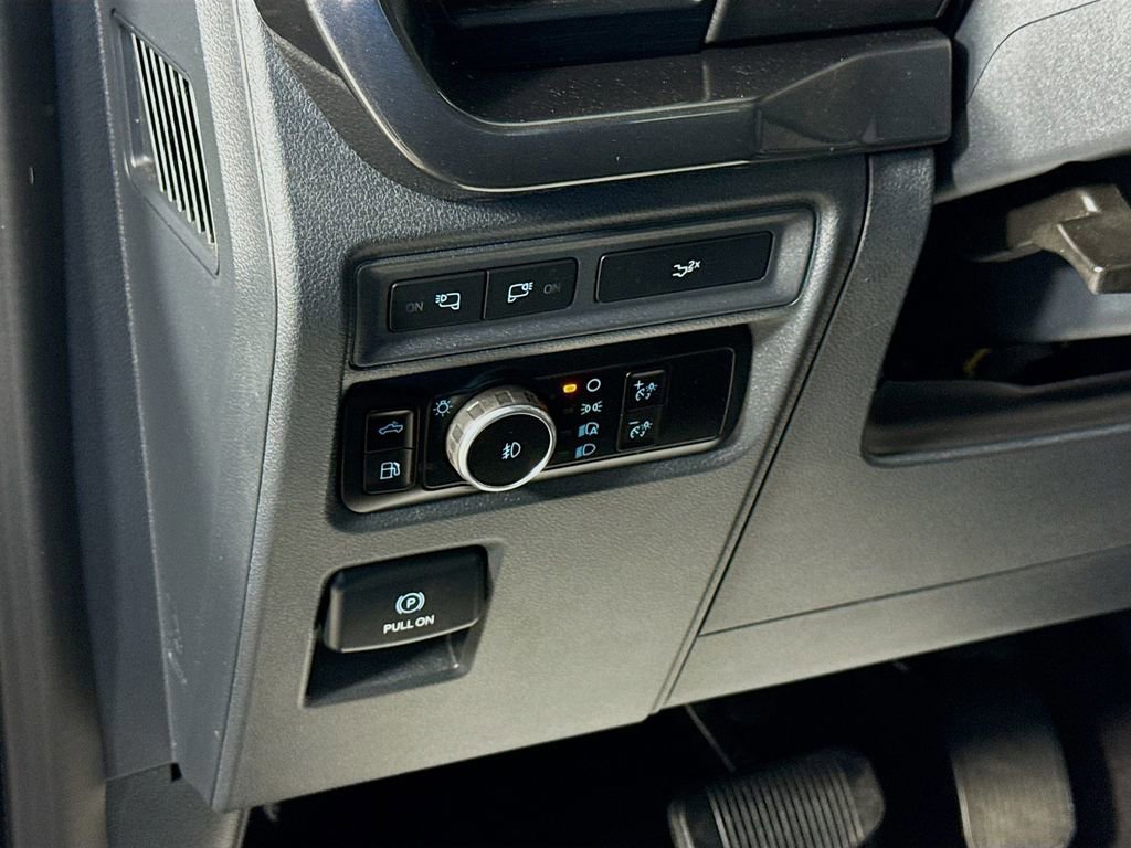 Certified 2023 Ford F150 XLT w/ Equipment Group 302A High image 18