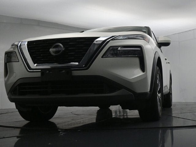Used 2023 Nissan Rogue SV AWD/4WD image 36