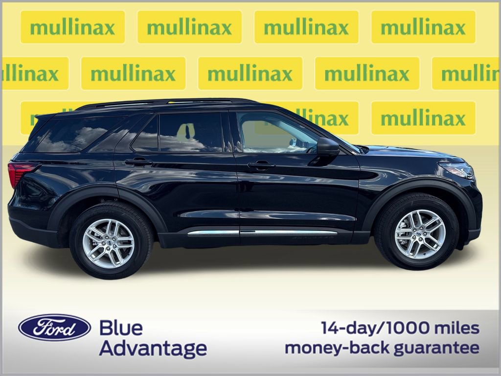 Certified 2025 Ford Explorer Active w/ Active Comfort Package image 2