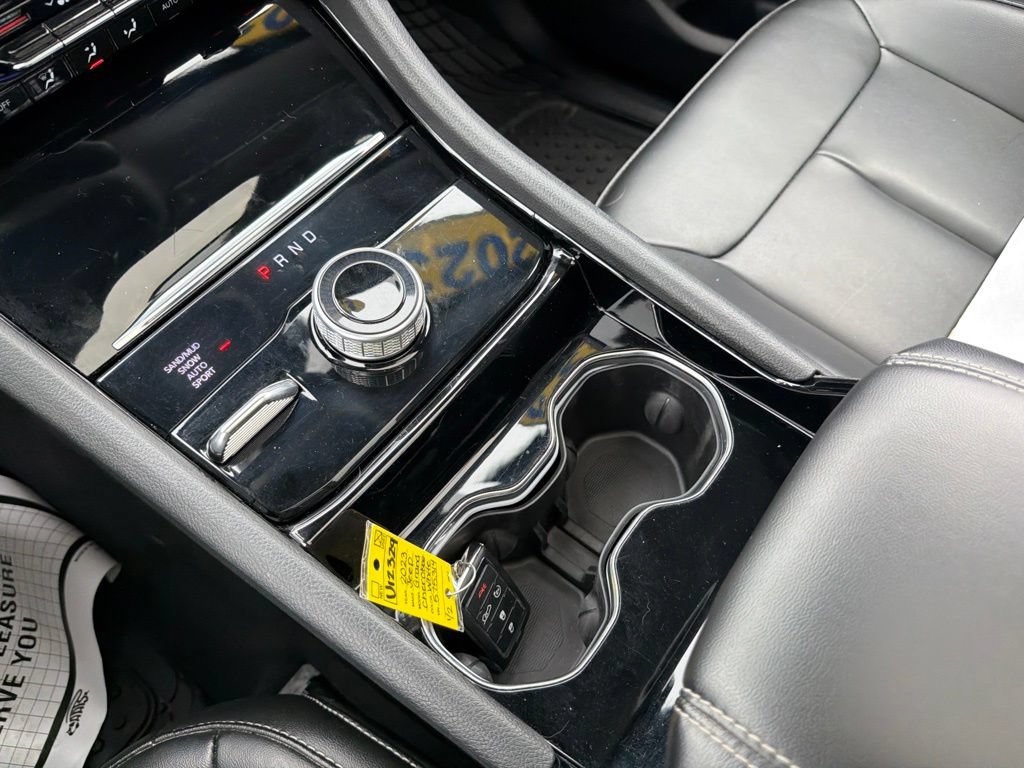 Used 2023 Jeep Grand Cherokee Limited w/ MOPAR Finishing Package AWD/4WD image 20