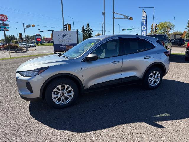 Certified 2024 Ford Escape Active AWD/4WD image 3