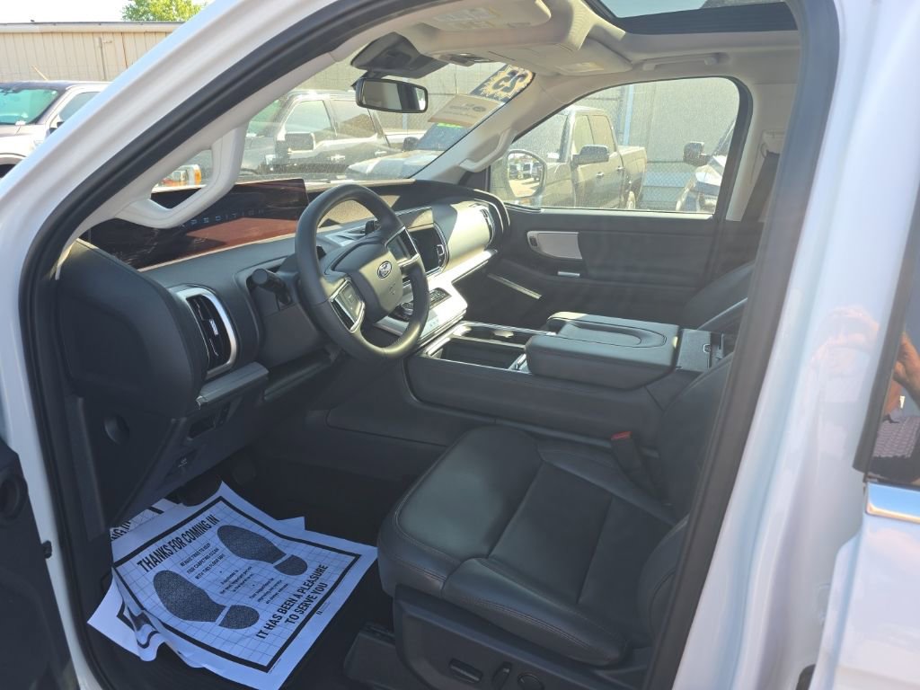 Certified 2025 Ford Expedition Max Active RWD image 4