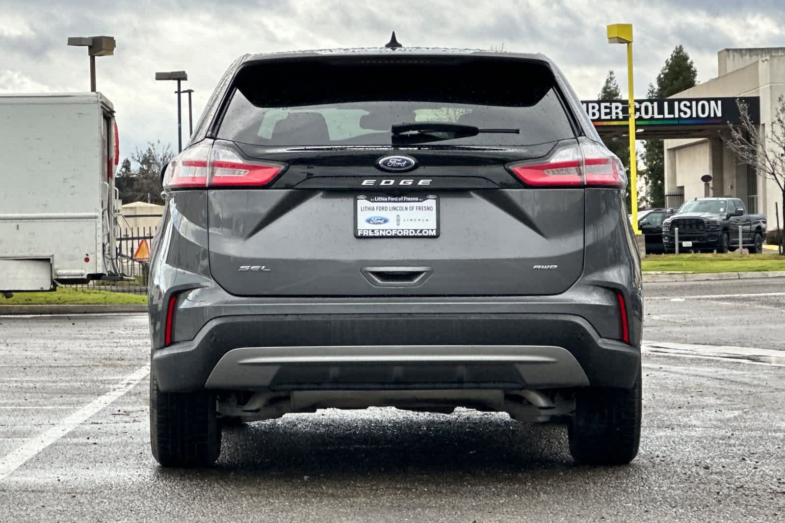 Certified 2024 Ford Edge SEL image 4