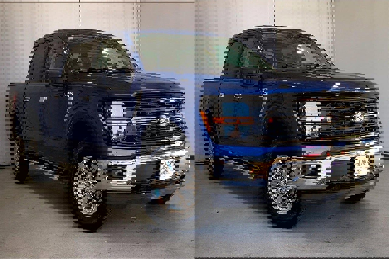 Certified 2025 Ford F150 XLT w/ Equipment Group 301A Standard image 6