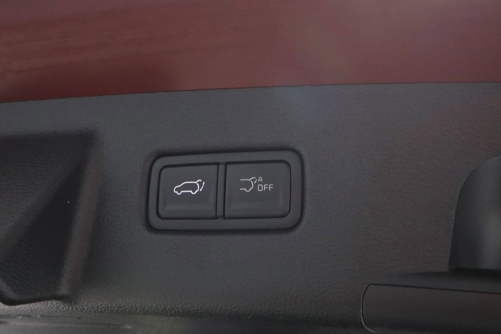 Used 2023 Kia Telluride EX w/ EX Captain's Chair Package FWD image 23