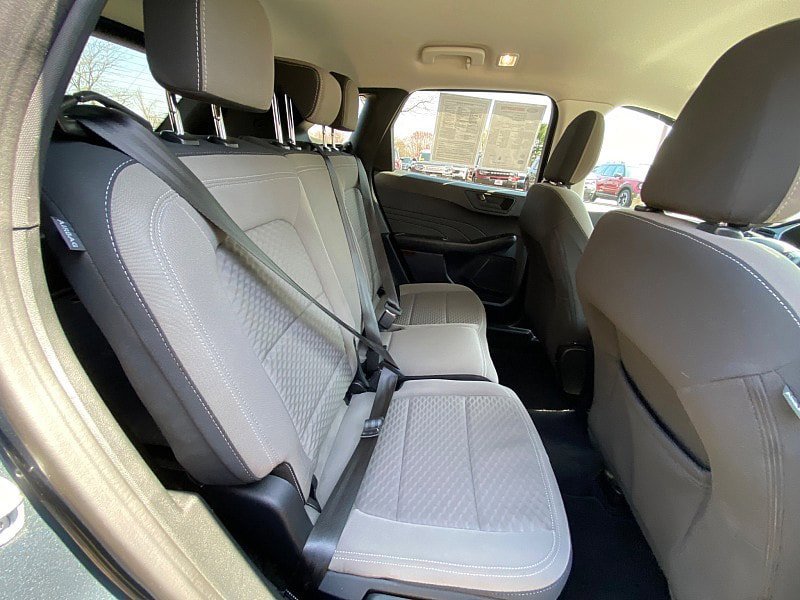 Certified 2022 Ford Escape SE AWD/4WD image 33