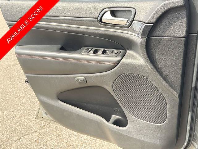 Used 2021 Jeep Grand Cherokee Trailhawk w/ Trailhawk Luxury Group AWD/4WD image 29