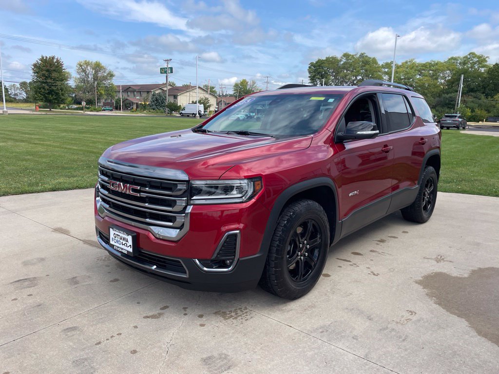 Used 2023 GMC Acadia AT4 w/ Preferred Package AWD/4WD image 2