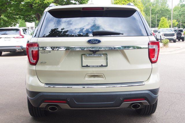 Certified 2018 Ford Explorer XLT w/ Equipment Group 202A FWD image 6