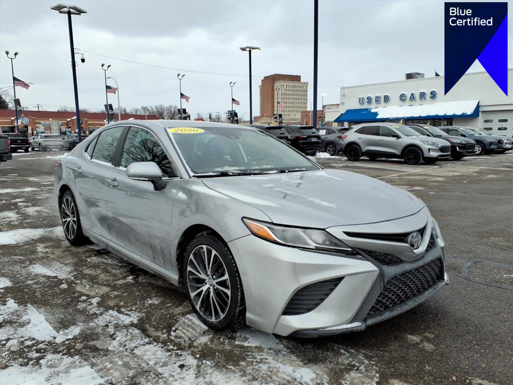 Used 2020 Toyota Camry SE