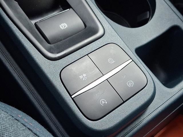 Certified 2024 Ford Maverick XLT w/ XLT Luxury Package image 23