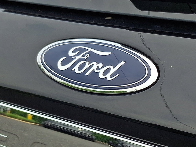 Certified 2020 Ford Explorer XLT w/ Comfort Package AWD/4WD image 31