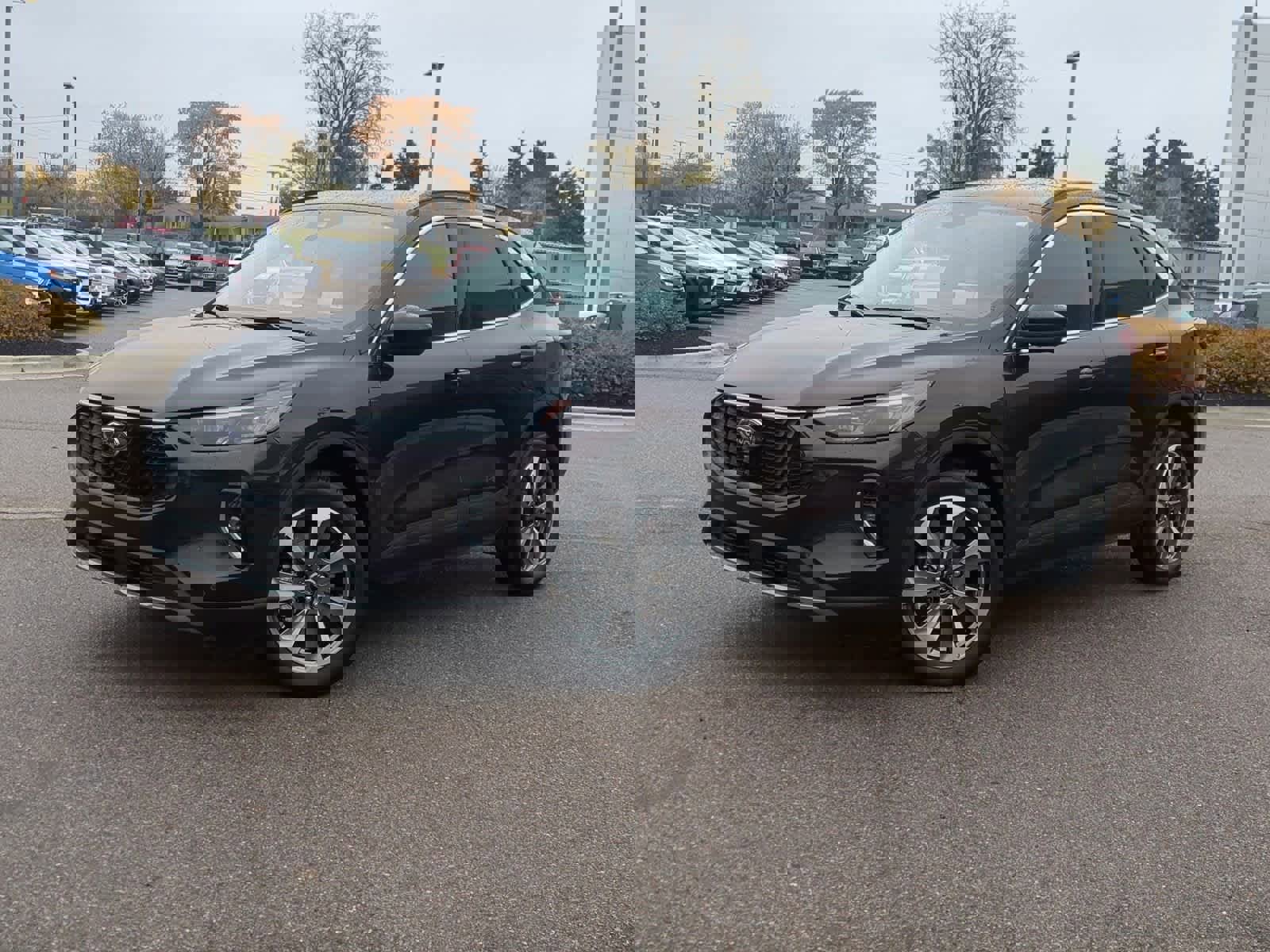 Certified 2023 Ford Escape Platinum w/ Premium Technology Package image 1