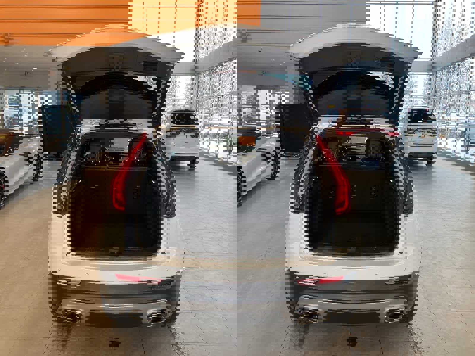 Used 2021 Cadillac XT4 Premium Luxury image 29