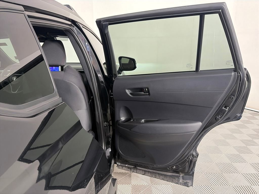 Used 2025 Toyota Corolla Cross AWD Hybrid image 27