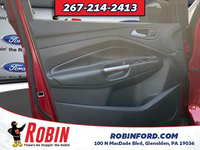 Certified 2017 Ford Escape Titanium AWD/4WD image 19